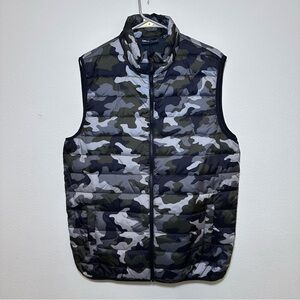 Swiss Tech Puff Vest Men’s Medium Camo Design